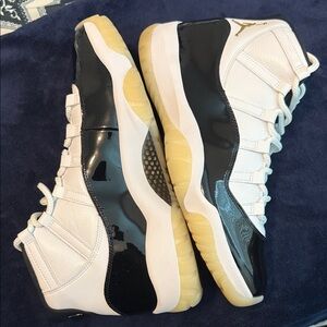 Jordan 11 “Gratitude” Size 13